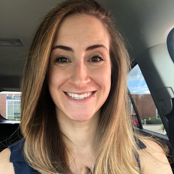 Meet your Posher, Brianne - Picture 1 of 1